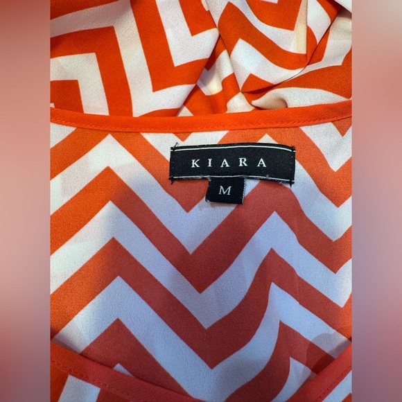 Kiara Orange/White Chevron pullover VNeck sheer Blouse- 3/4 Sleeve Size Medium - Picture 7 of 8